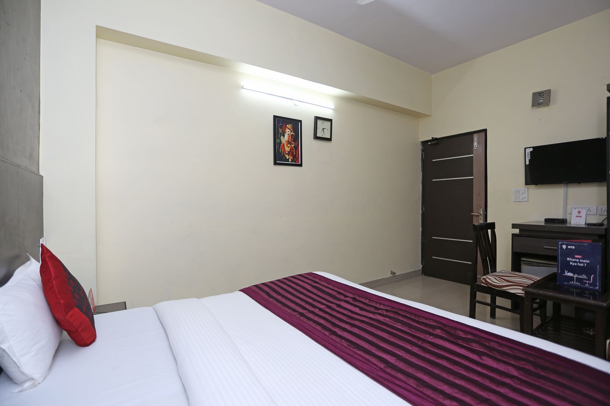 Oyo 9601 Hotel Sunshine Residency Castle Noida Buitenkant foto